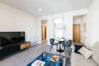 living - Piso de 90m² en alquiler en La Latina, Madrid - gallery thumbnail - 5