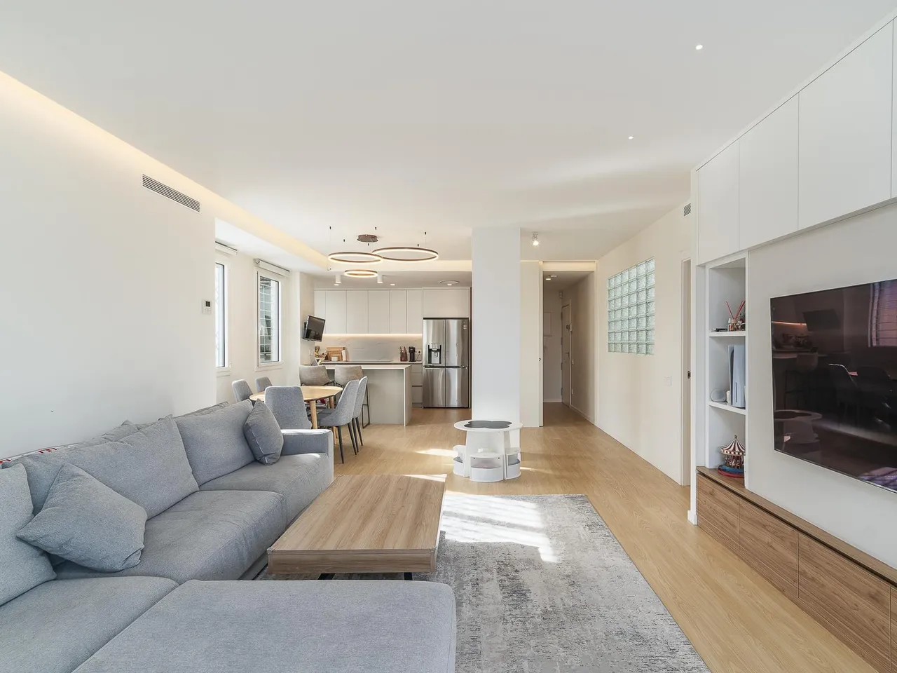 living - 120m² penthouse with 38m² terrace for sale in Eixample Left - gallery - 3