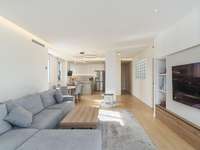 living - Ático de 120m² con 38m² terraza en venta en Eixample Izquierdo - gallery thumbnail - 3