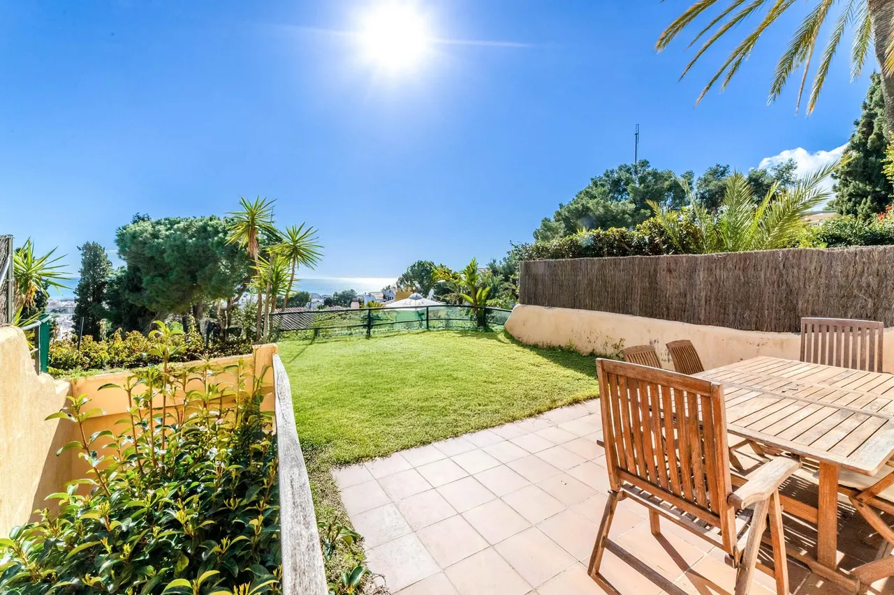living - 177m² house / villa with 27m² garden for sale in Vallpineda - gallery - 10