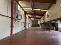 logistics - Activités / Bureaux À Louer - gallery thumbnail - 3