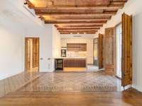 living - Piso de 134m² en venta en Eixample Izquierdo, Barcelona - gallery thumbnail - 1