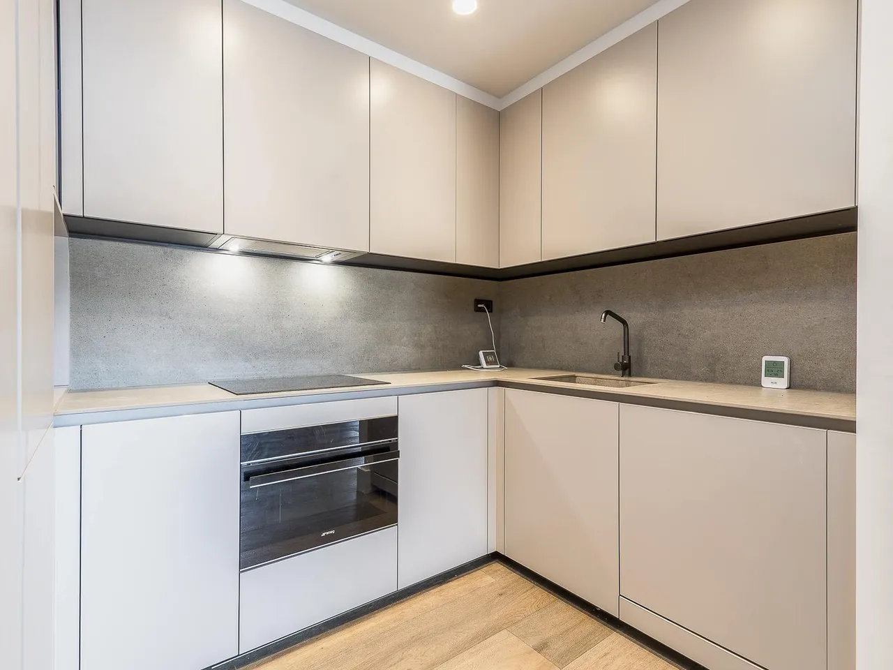 living - 90m² apartment for sale in El Born, Barcelona - gallery - 9
