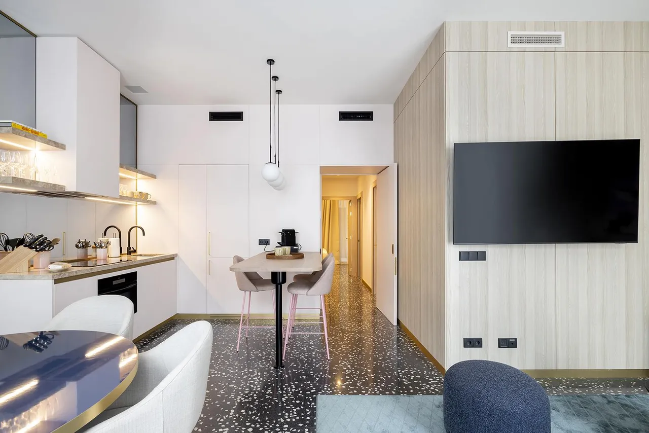 living - Piso de 80m² con 48m² terraza en alquiler en Eixample Derecho - gallery - 10
