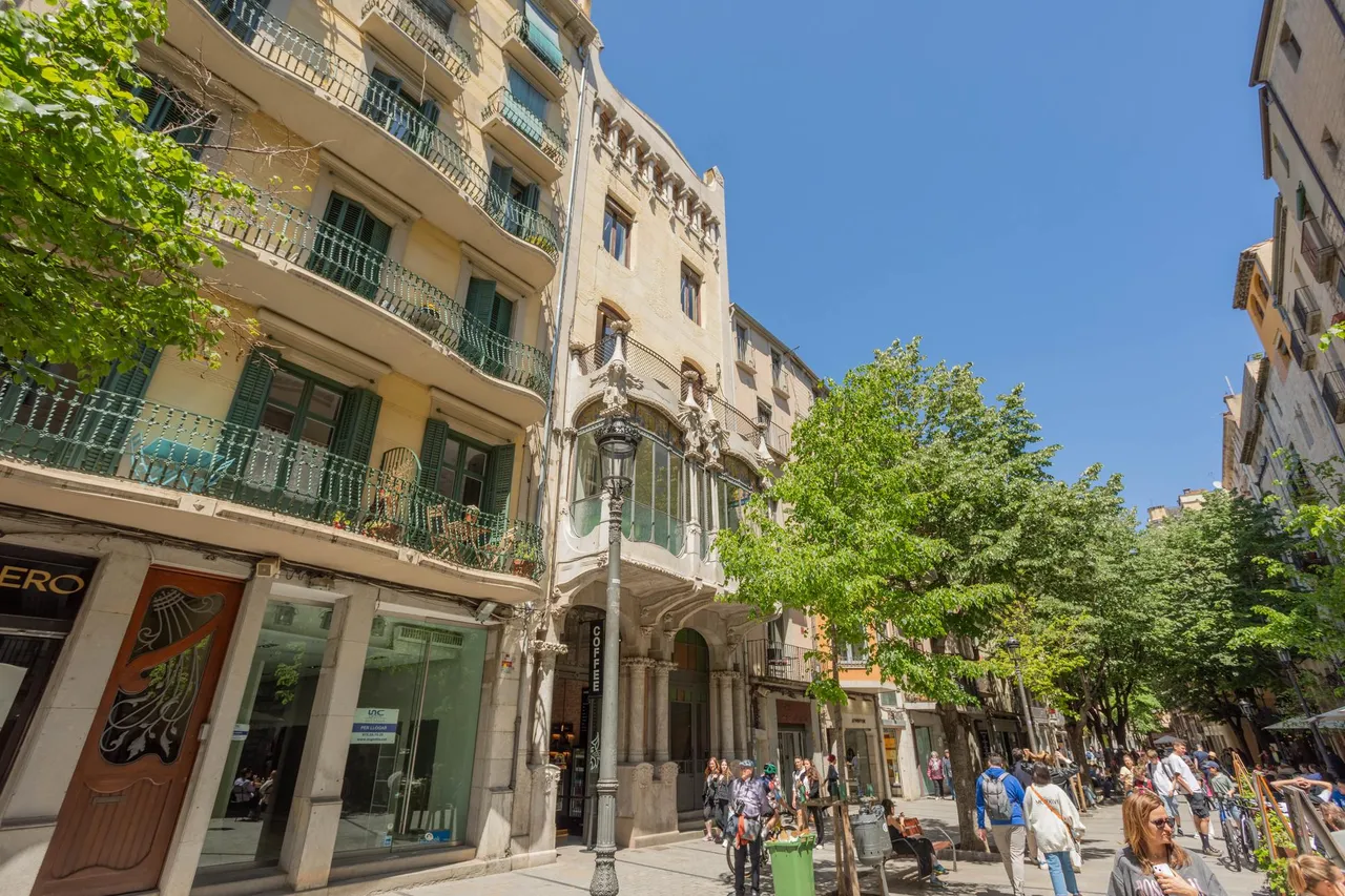 living - Piso de 79m² en venta en Barri Vell, Girona - Plano del piso - 1