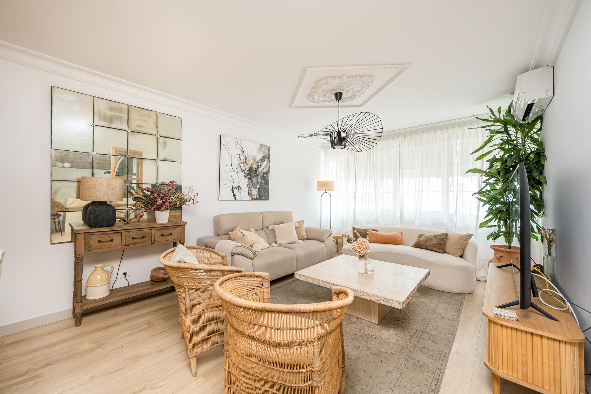 living - 160m² apartment for sale in Lista, Madrid - gallery thumbnail - 4