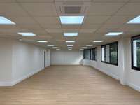 logistics - Light Industrial Premises / Offices For Rent - gallery thumbnail - 7