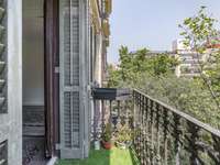 living - 91m² apartment for sale in Eixample Right, Barcelona - gallery thumbnail - 7