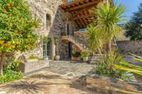 living - Casa rural de 681m² en venta en La Garrotxa, Girona - gallery thumbnail - 3