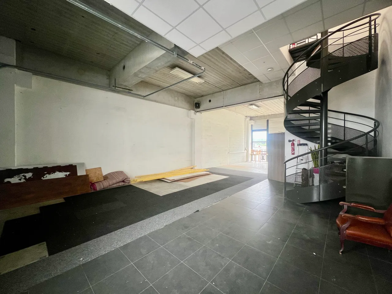 logistics - Activity Facility For Rent - gallery - 6