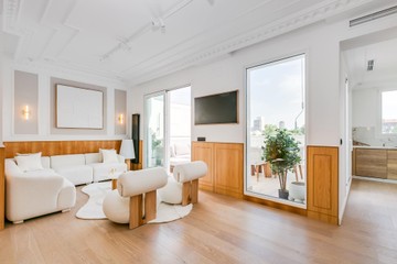 living - Ático de 140m² en venta en Castellana, Madrid - featured