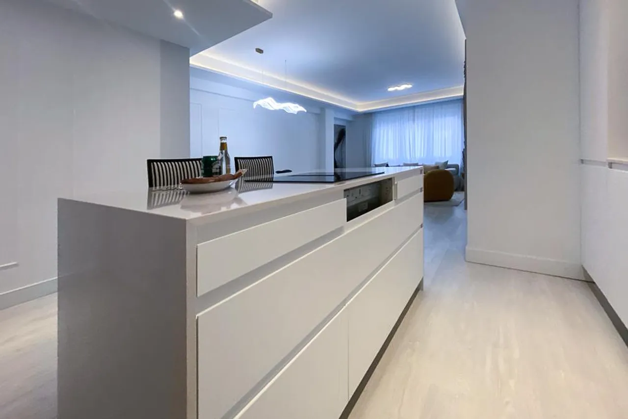 living - Piso de 100m² en alquiler en Recoletos, Madrid - gallery - 9