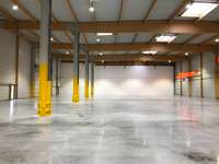 logistics - Light Industrial Premises / Offices For Rent - gallery thumbnail - 1