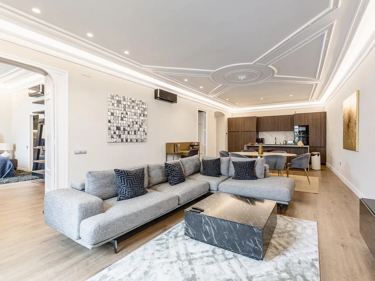 living - Piso de 113m² en venta en Gótico, Barcelona - gallery - 2