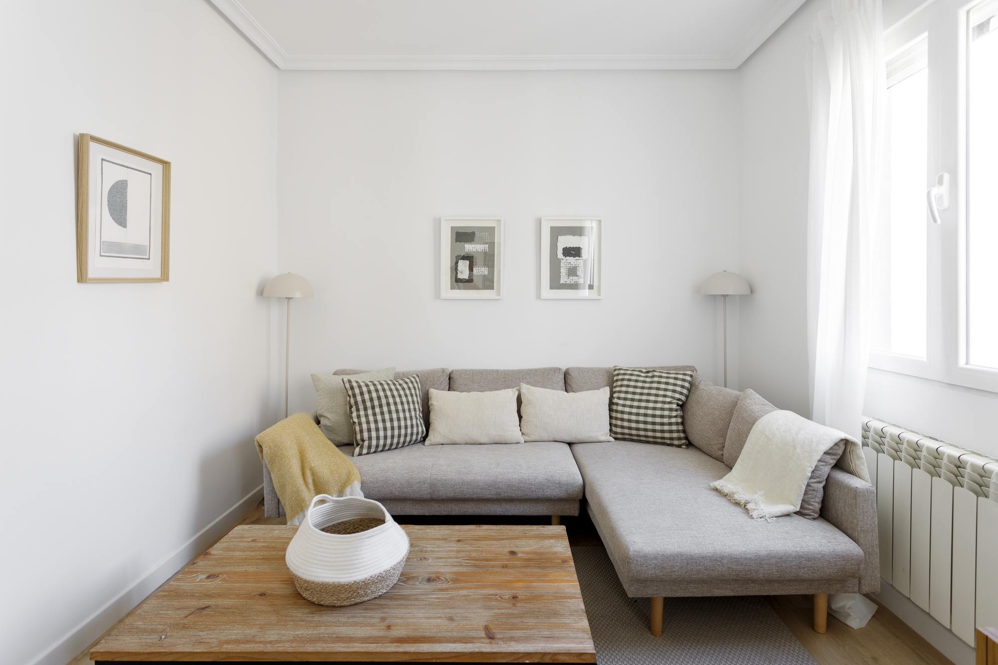living - 85m² apartment for rent in Lista, Madrid - gallery thumbnail - 5
