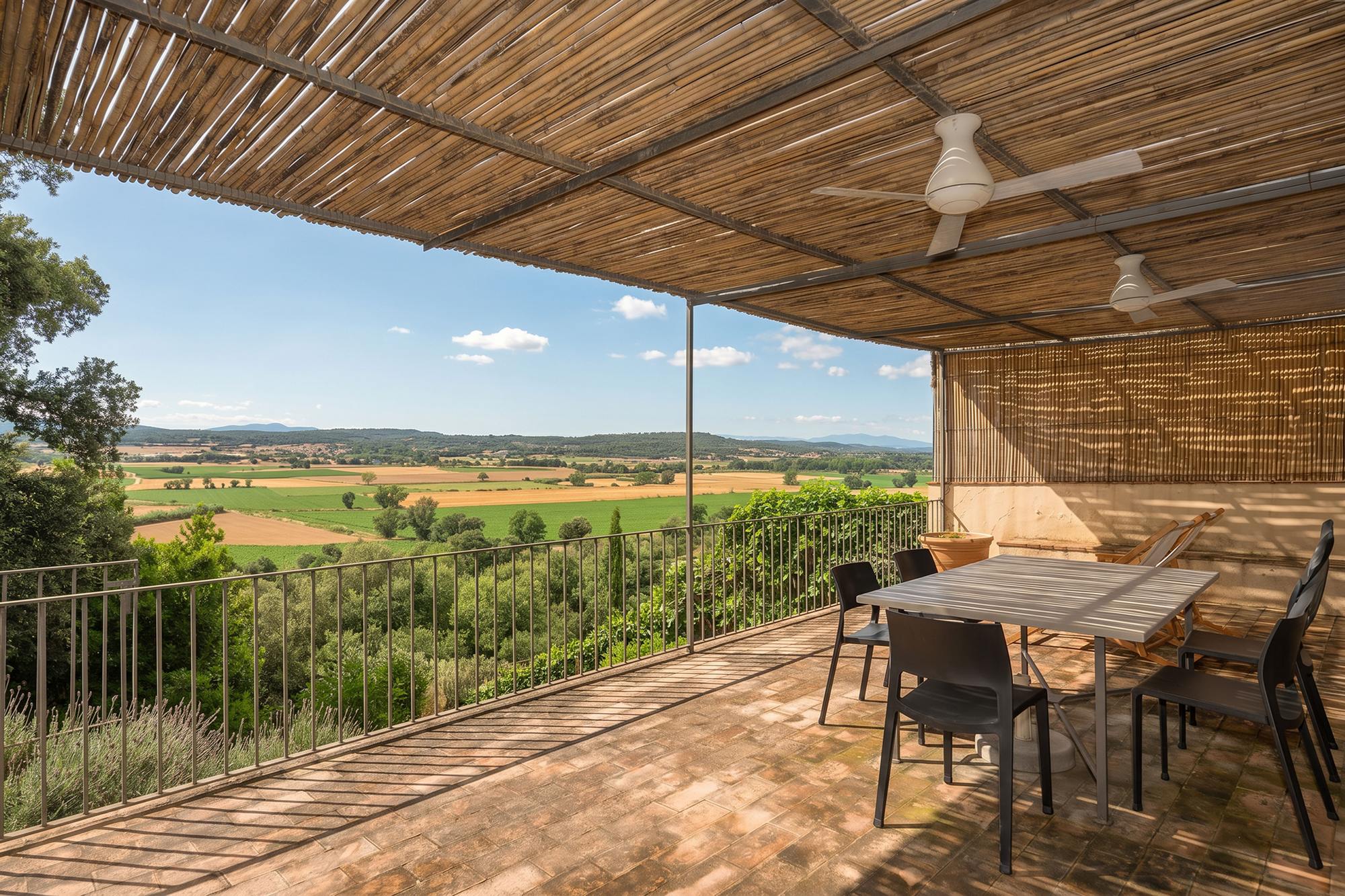 living - Casa / villa de 260m² con 175m² de jardín en venta en Baix Empordà - gallery thumbnail - 2