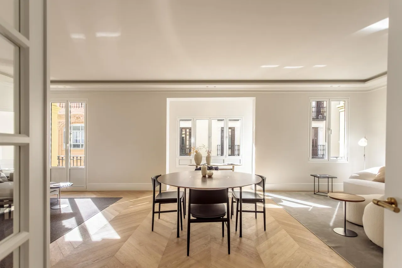 living - 234m² apartment for sale in Almagro, Madrid - gallery - 2