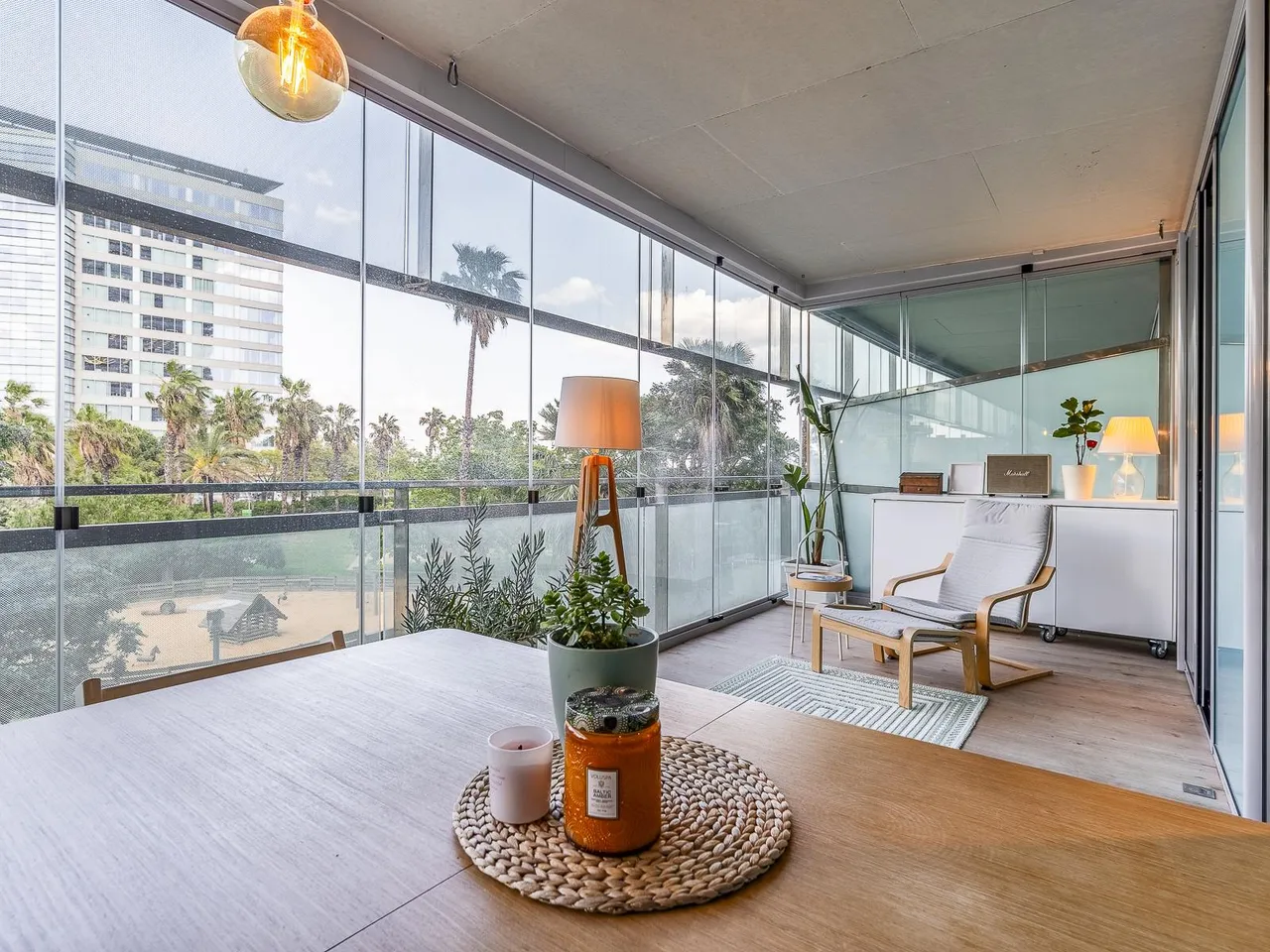 living - Piso de 82m² con 53m² terraza en venta en Diagonal Mar - gallery - 3