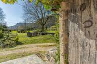 living - Casa rural de 681m² en venta en La Garrotxa, Girona - gallery thumbnail - 4