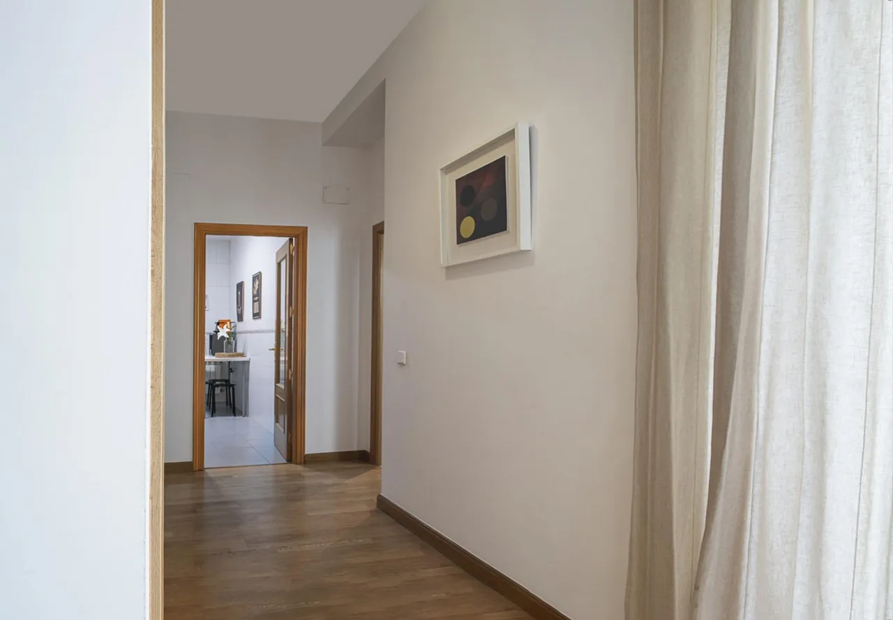 living - Piso de 97m² en alquiler en Cortes / Huertas, Madrid - gallery - 10