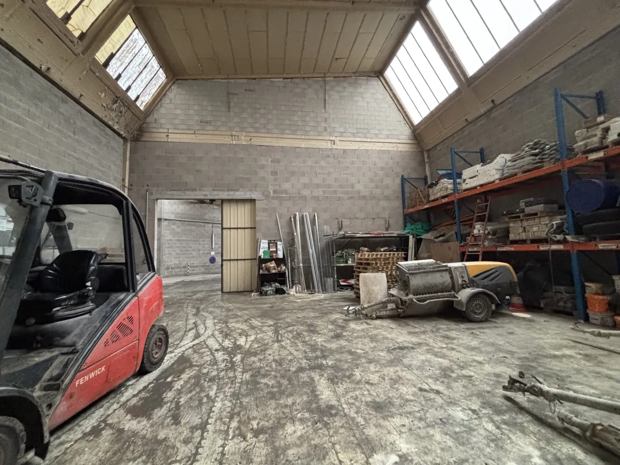 logistics - Warehouse For Sale - gallery - 7