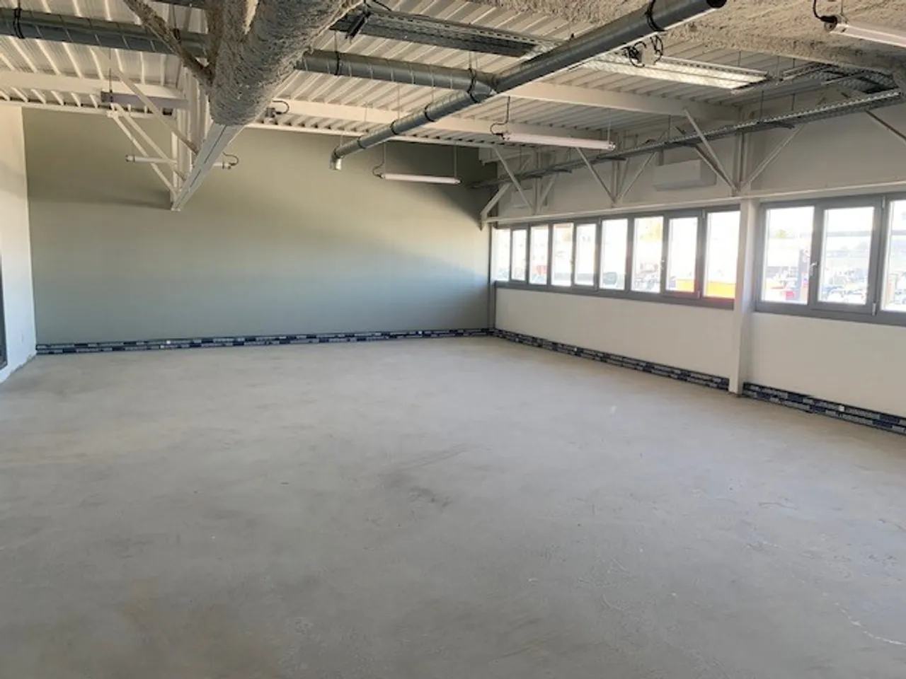 logistics - Activity Facility For Rent - gallery - 3