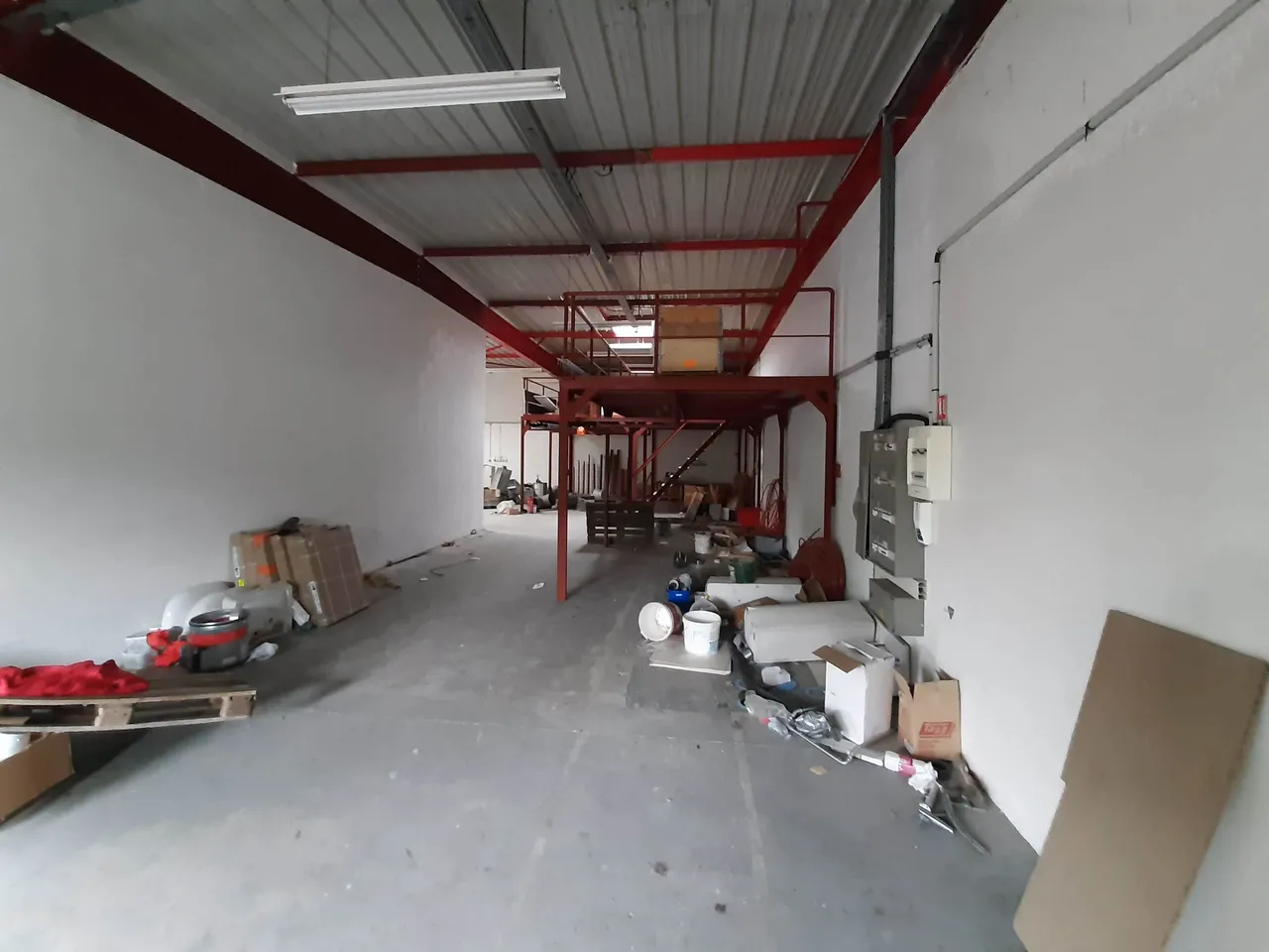 logistics - Activités / Bureaux À Louer - gallery - 3