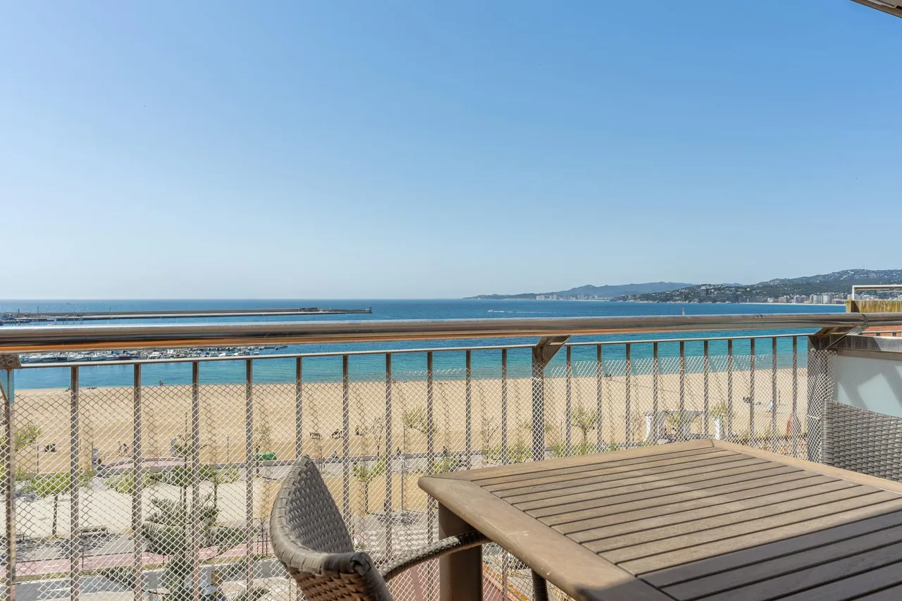 living - Piso de 57m² en venta en Palamós, Costa Brava - gallery - 3