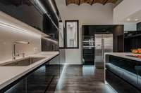 living - Piso de 212m² en venta en Eixample Derecho, Barcelona - gallery thumbnail - 4