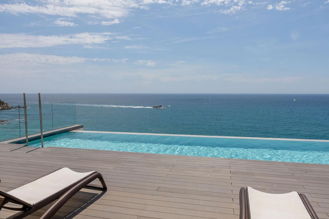 living - Infinity Lloret - gallery - 6