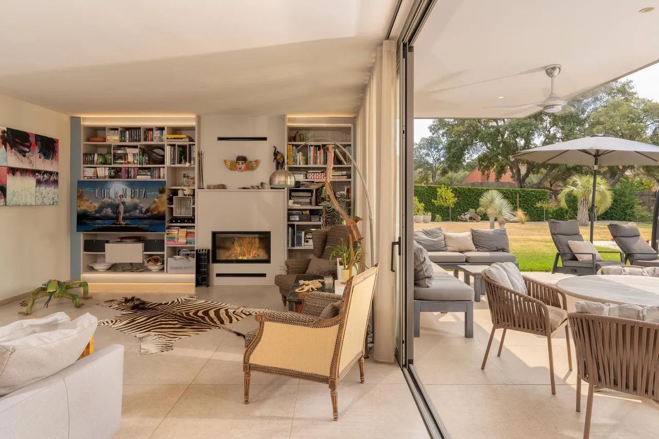living - Casa / villa de 330m² en venta en Alt Empordà, Girona - gallery - 4