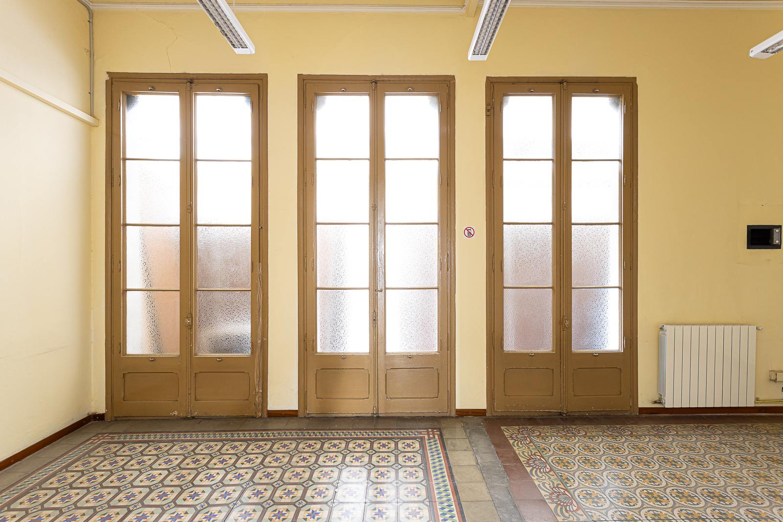 living - 148m² apartment for sale in Eixample Left, Barcelona - featured