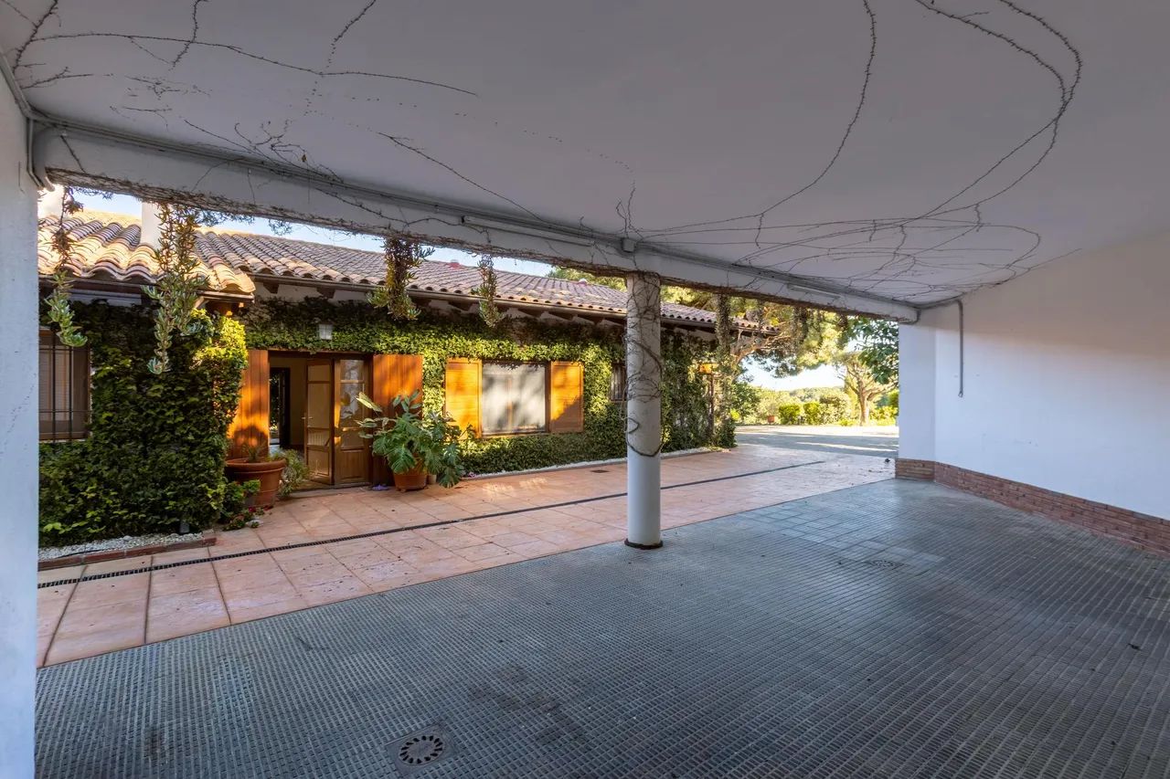living - Casa / villa de 698m² en venta en Cabrera de Mar, Barcelona - gallery - 10