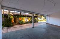living - Casa / villa de 698m² en venta en Cabrera de Mar, Barcelona - gallery thumbnail - 10