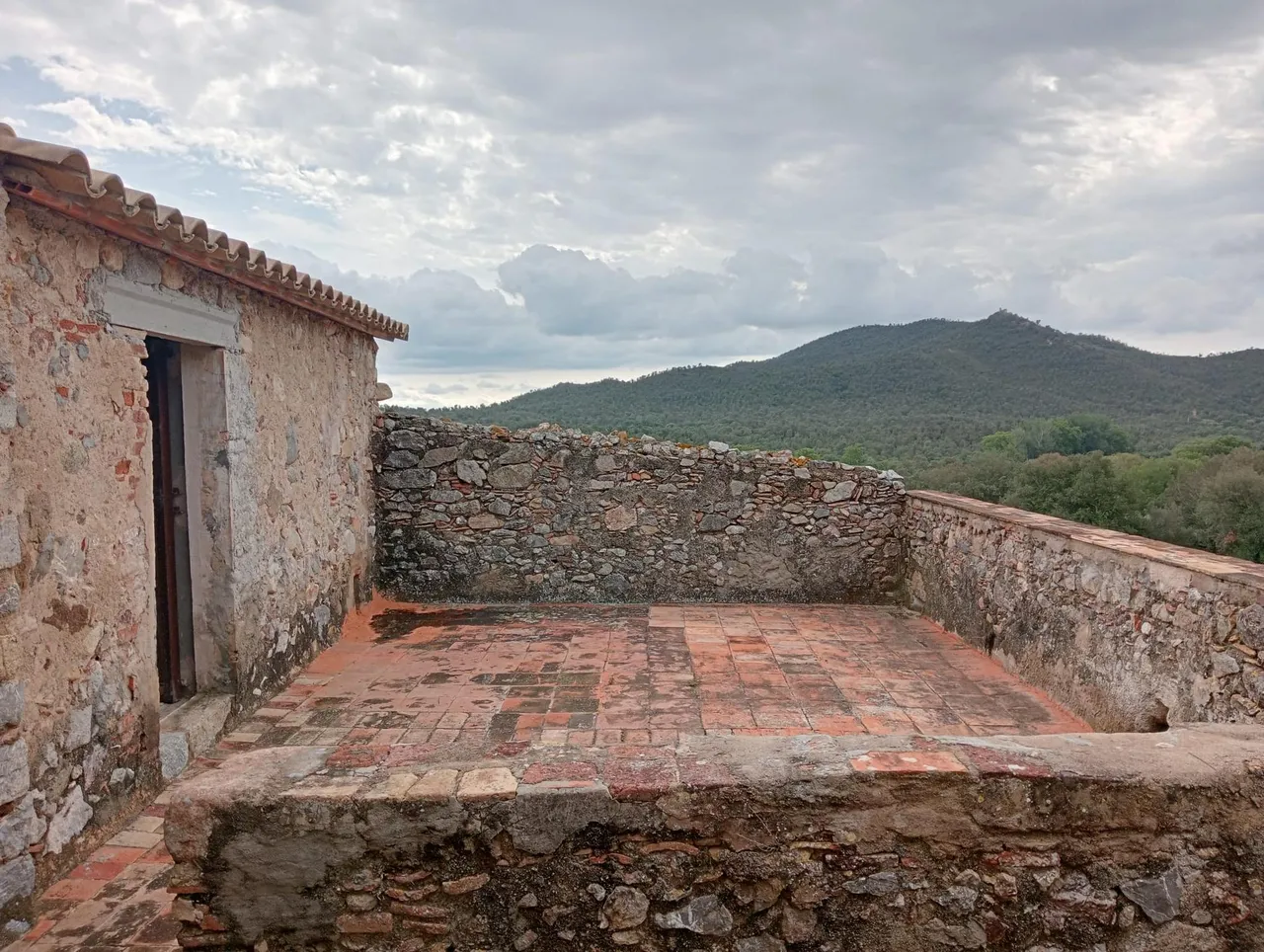 living - 805m² country house for sale in Alt Empordà, Girona - gallery - 9