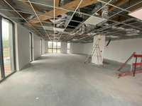 logistics - Light Industrial Premises / Offices For Rent - For Sale - gallery thumbnail - 6