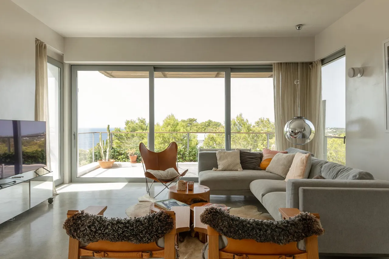 living - 350m² house / villa for sale in San José, Balearic Islands - gallery - 9
