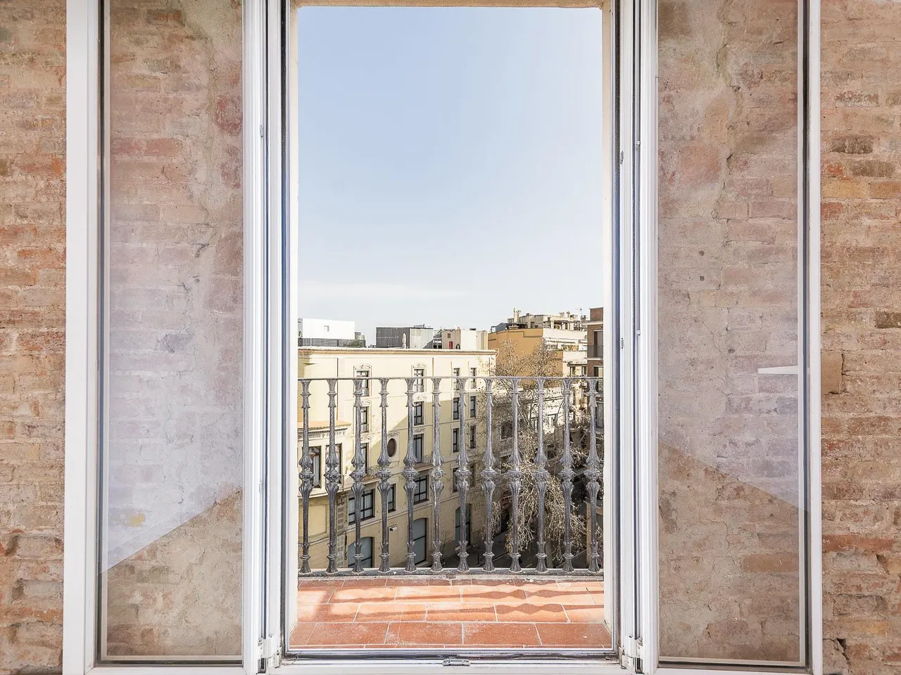 living - Piso de 80m² en venta en Eixample Izquierdo, Barcelona - gallery - 8