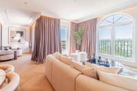 living - 205m² apartment for rent in Argüelles, Madrid - gallery thumbnail - 3