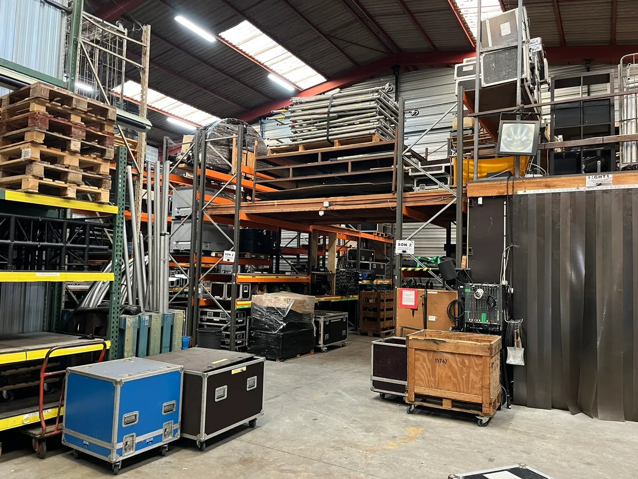 logistics - Activity Facility For Rent - gallery - 2
