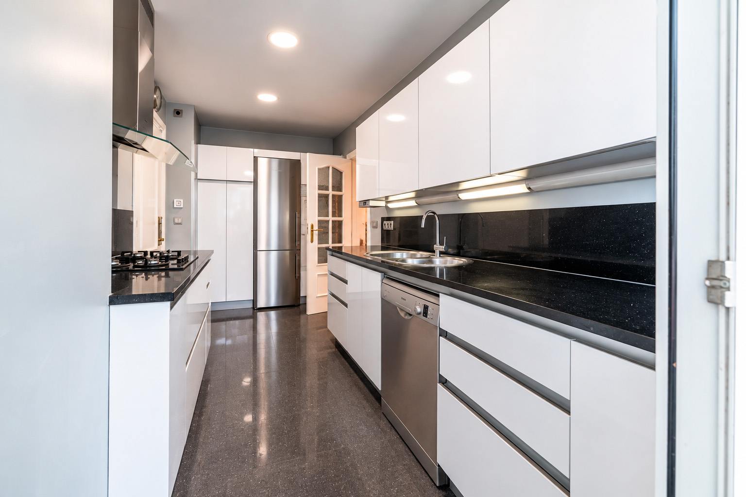 living - 167m² apartment for sale in Ríos Rosas, Madrid - gallery - 8