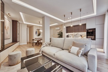 living - 142m² apartment for sale in Goya, Madrid - featured