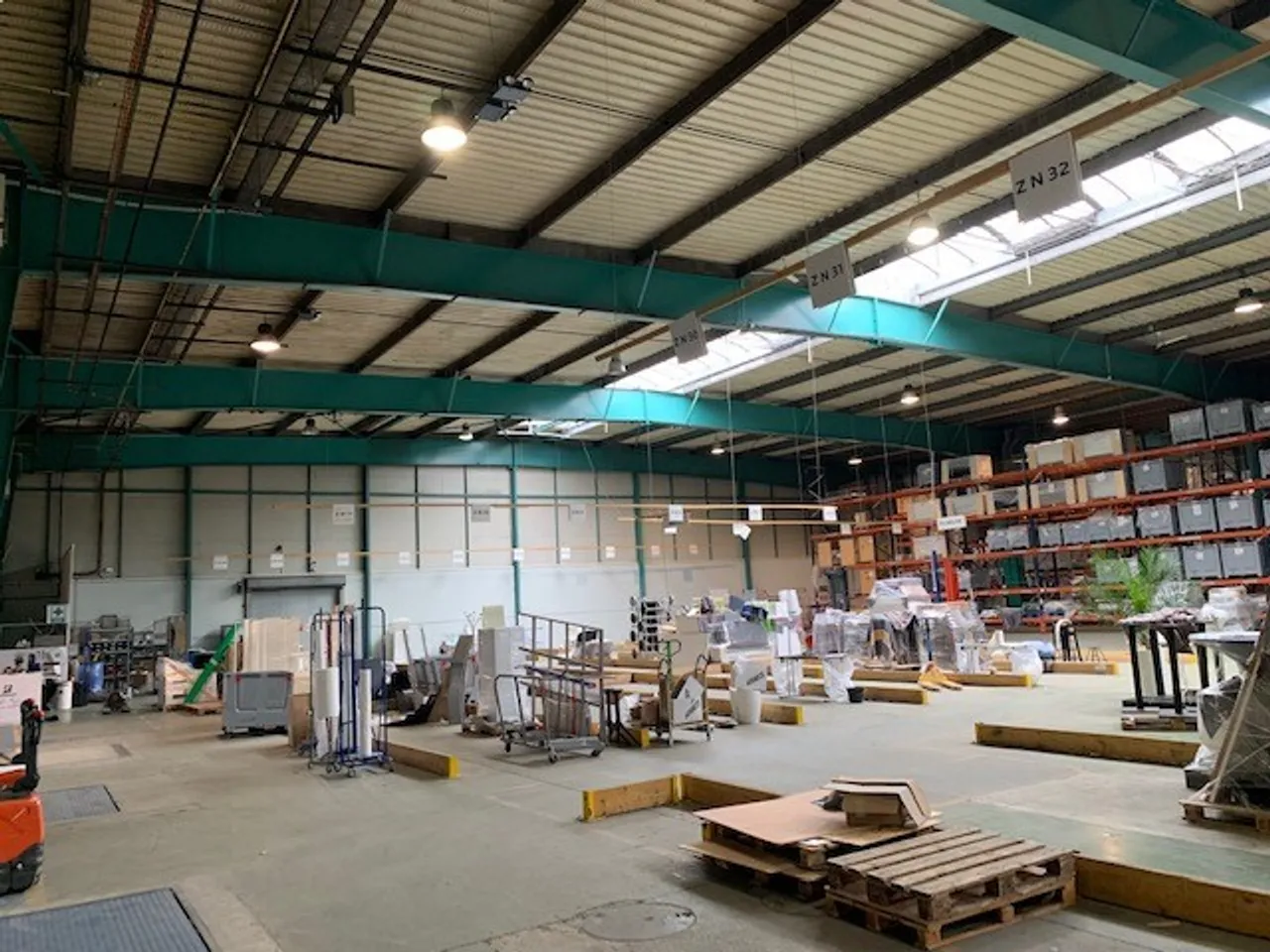 logistics - Activity Facility For Rent - gallery - 9