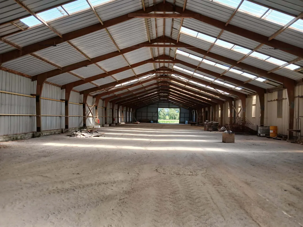 logistics - Warehouse / Offices For Rent - gallery - 2