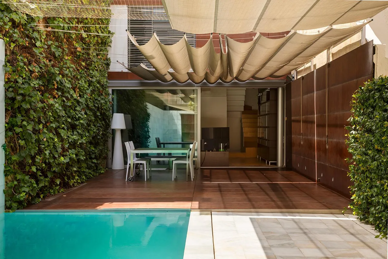 living - 306m² house / villa with 60m² terrace for sale in Les Corts - gallery - 5