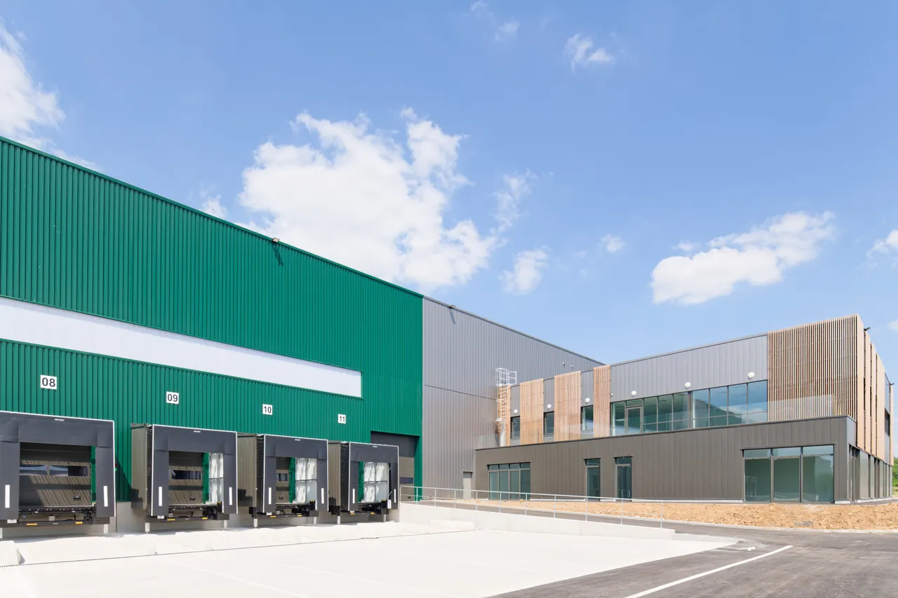 logistics - Entrepôt Logistique À Louer - gallery - 7