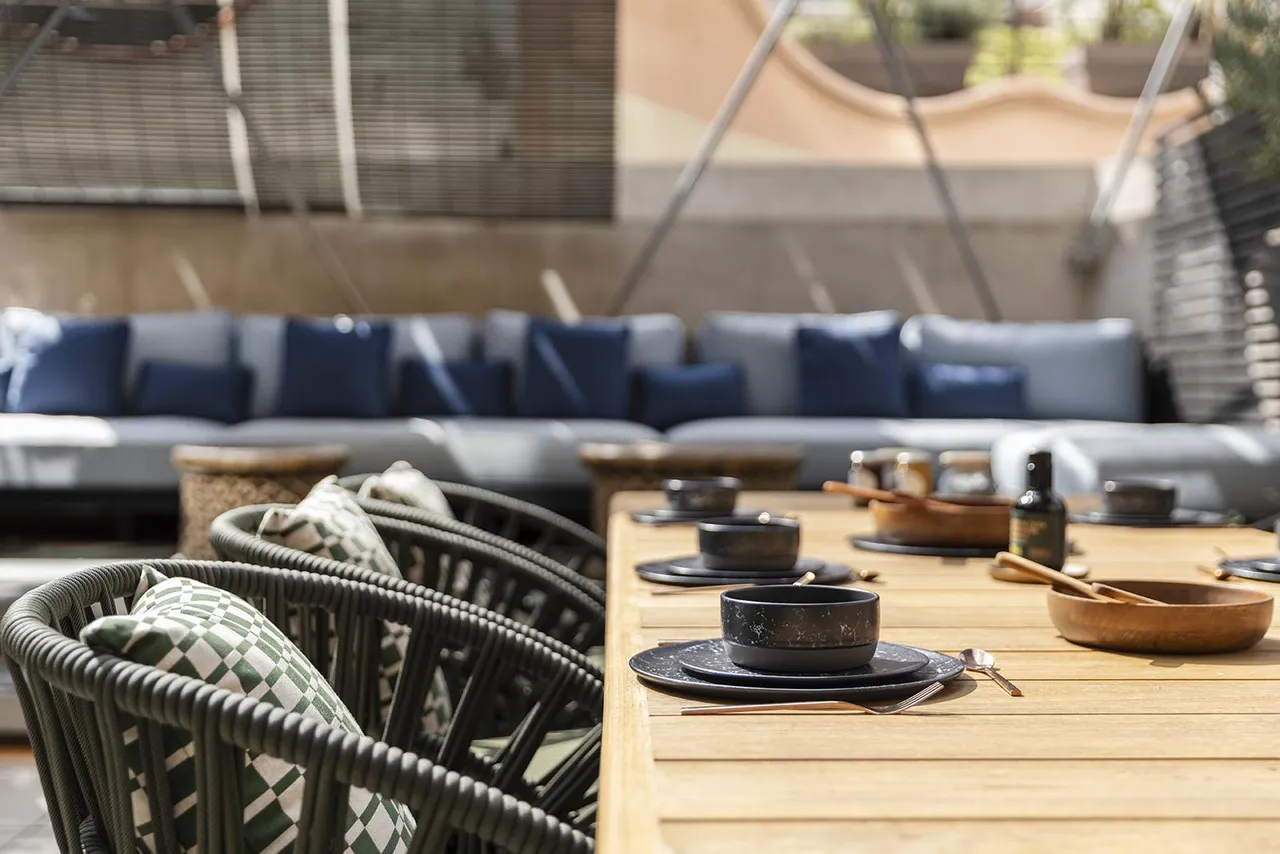 living - Piso de 116m² con 60m² terraza en venta en Eixample Izquierdo - gallery - 7