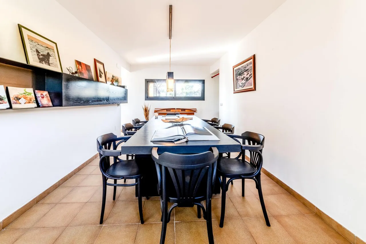 living - Casa rural de 280m² en venta en Penedès, Barcelona - gallery - 9