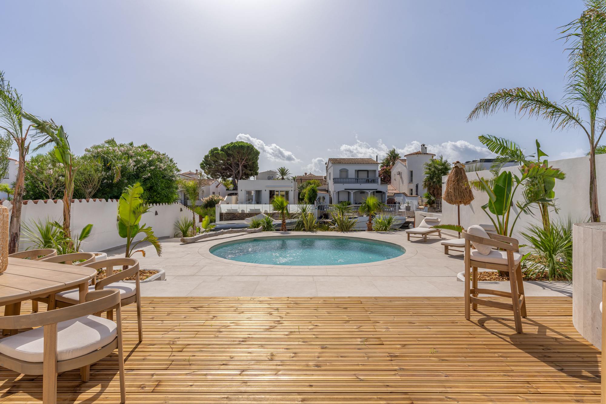 living - Casa / villa de 229m² en venta en Empuriabrava, Costa Brava - featured