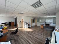 logistics - Activités / Bureaux À Vendre - gallery thumbnail - 6